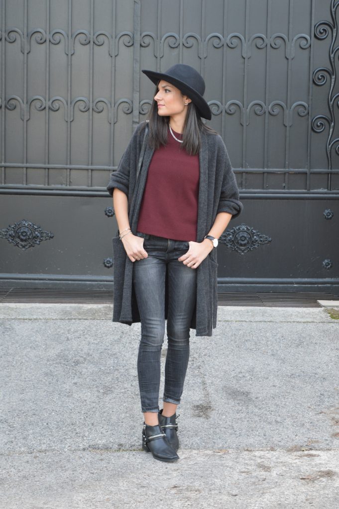 blogueuse idée tenue hiver blog mode jean gris bottines plates chapeau fedora zara pas cher haut bordeaux gilet xxl mango style