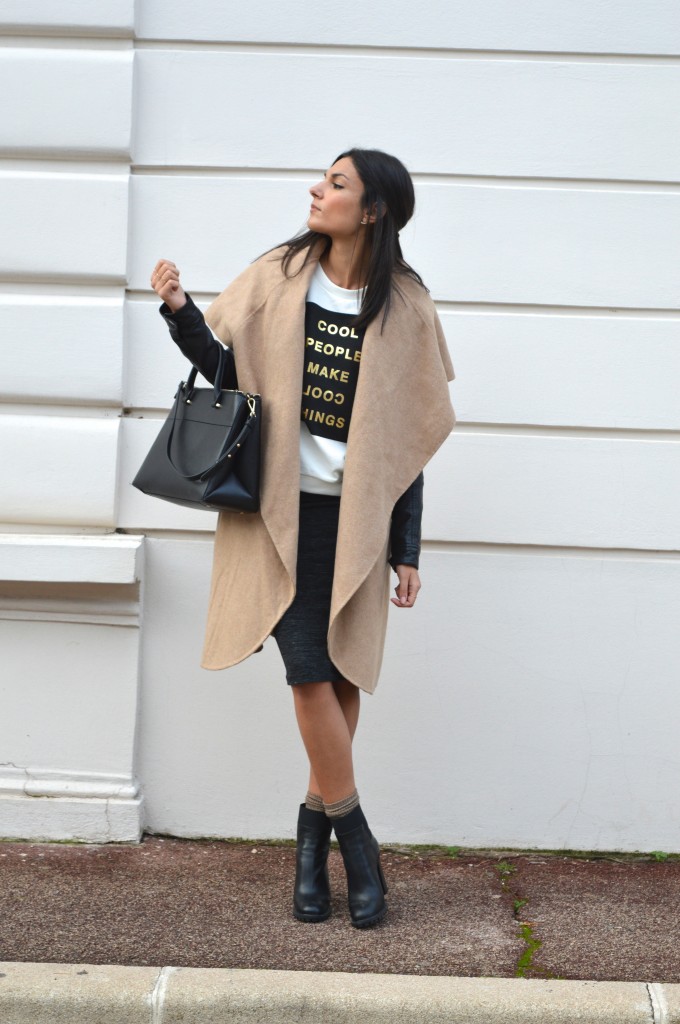 jupe midi zara sweat mange noir et blanc doré chaussettes paillettes bottines talon blog mode manteau camel zara nouvelle collection