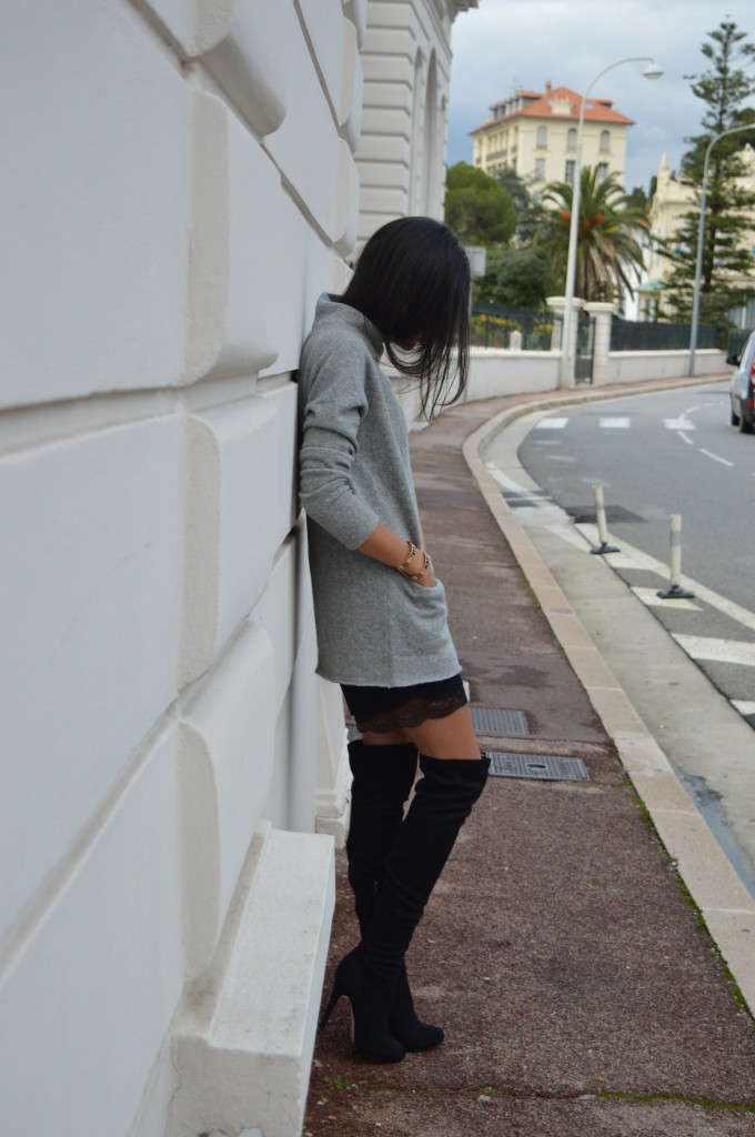 zara pull gris col roulé col haut col cheminé short en dentelle hiver tendance blog mode blagueuse idée tenue cuissardes mange bershka