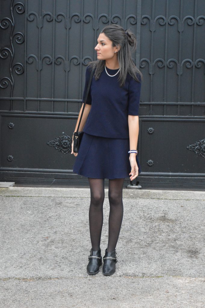 ensemble zara bleu marine jupe patineuse zara bleu marine bottines a zip en cuir blog mode