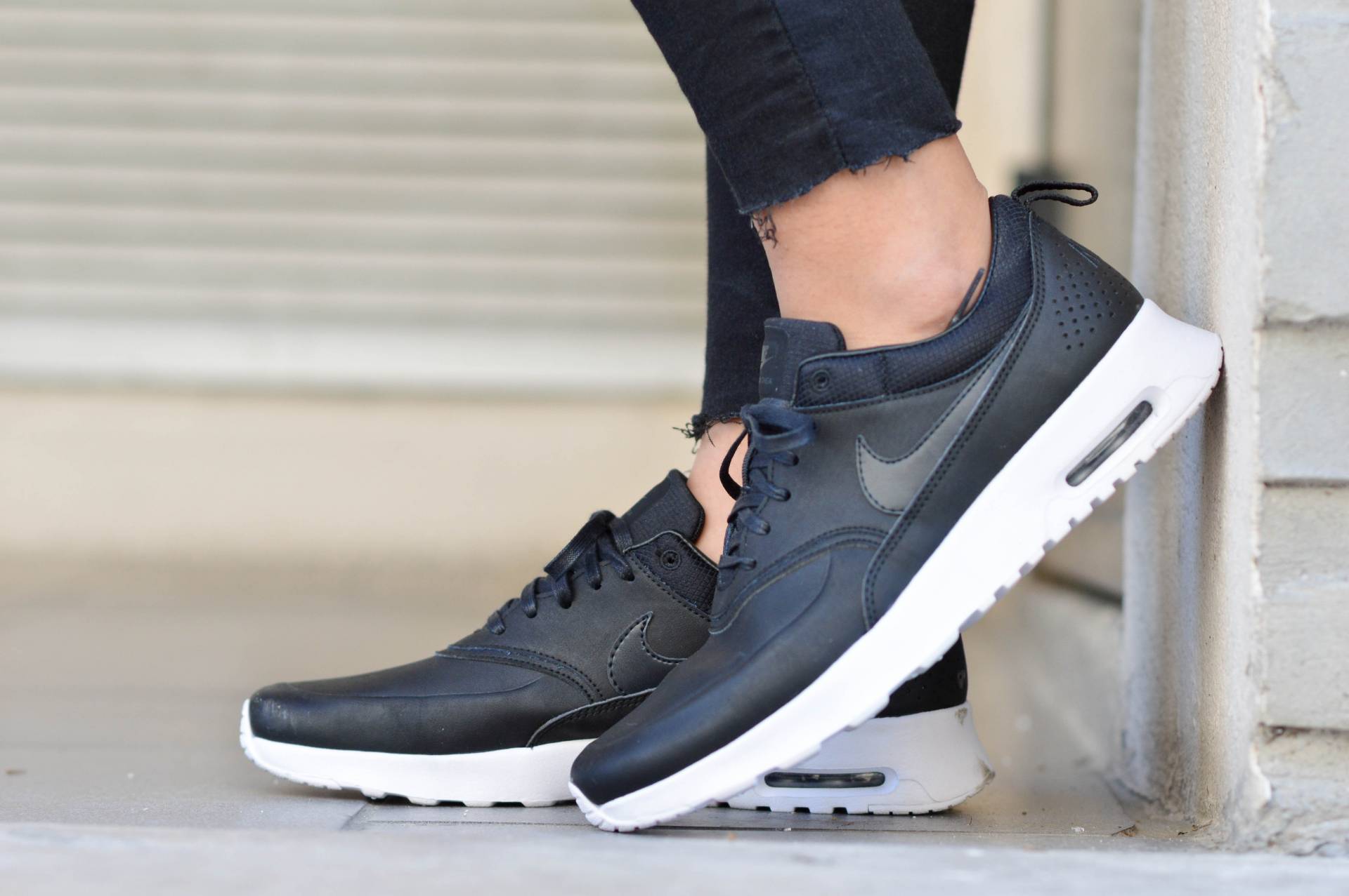 nike air max thea noir cuir