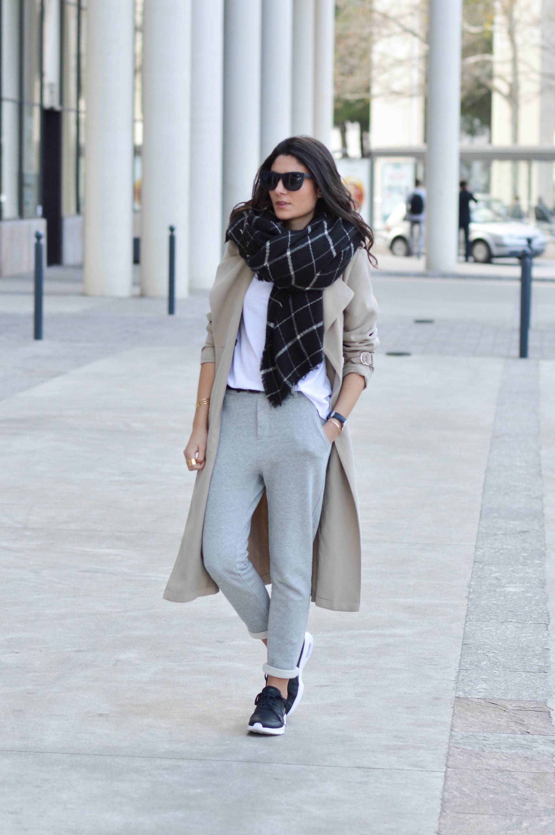 pantalon jogging gris tendance 2016