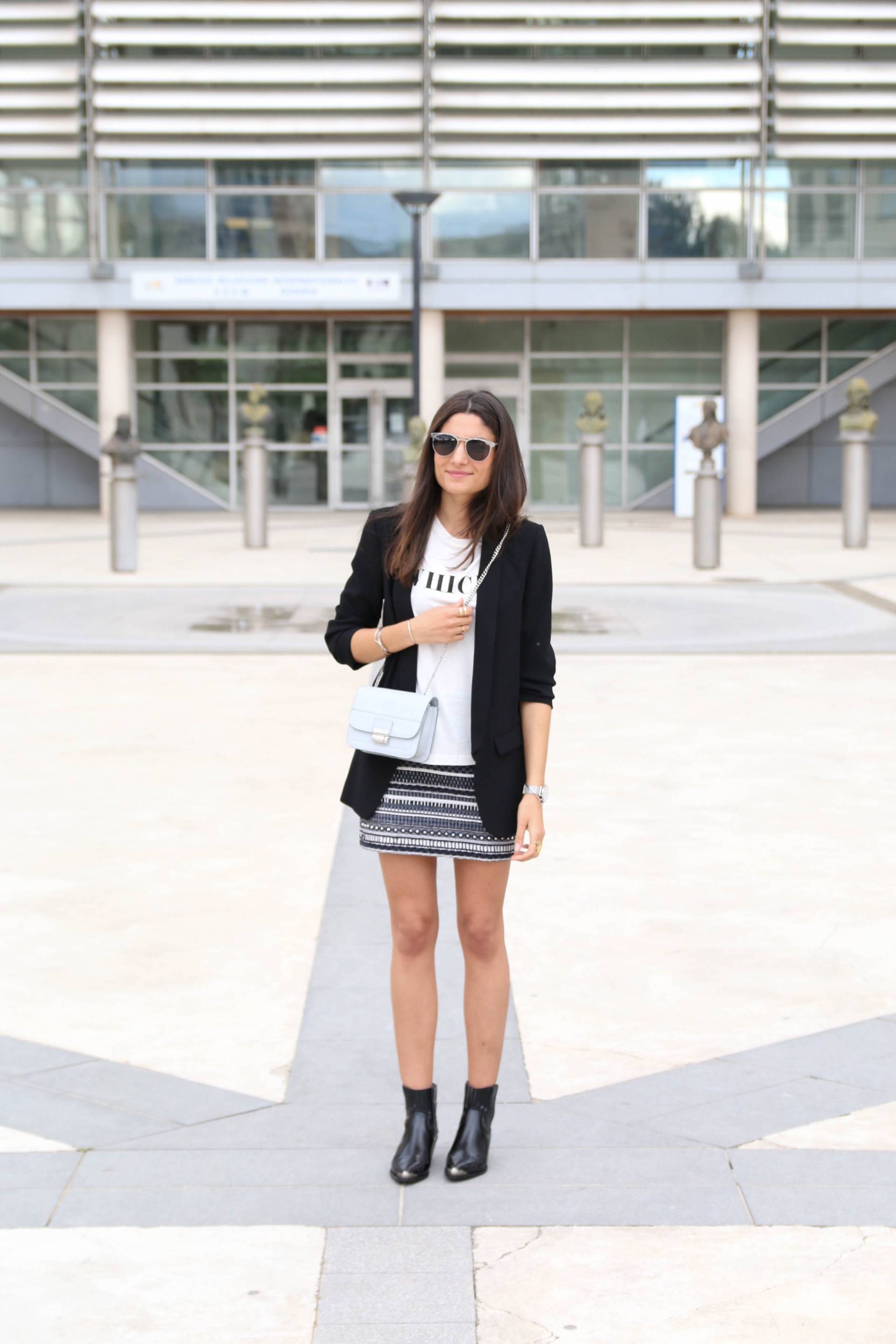 blog mode blazer jupe brodée