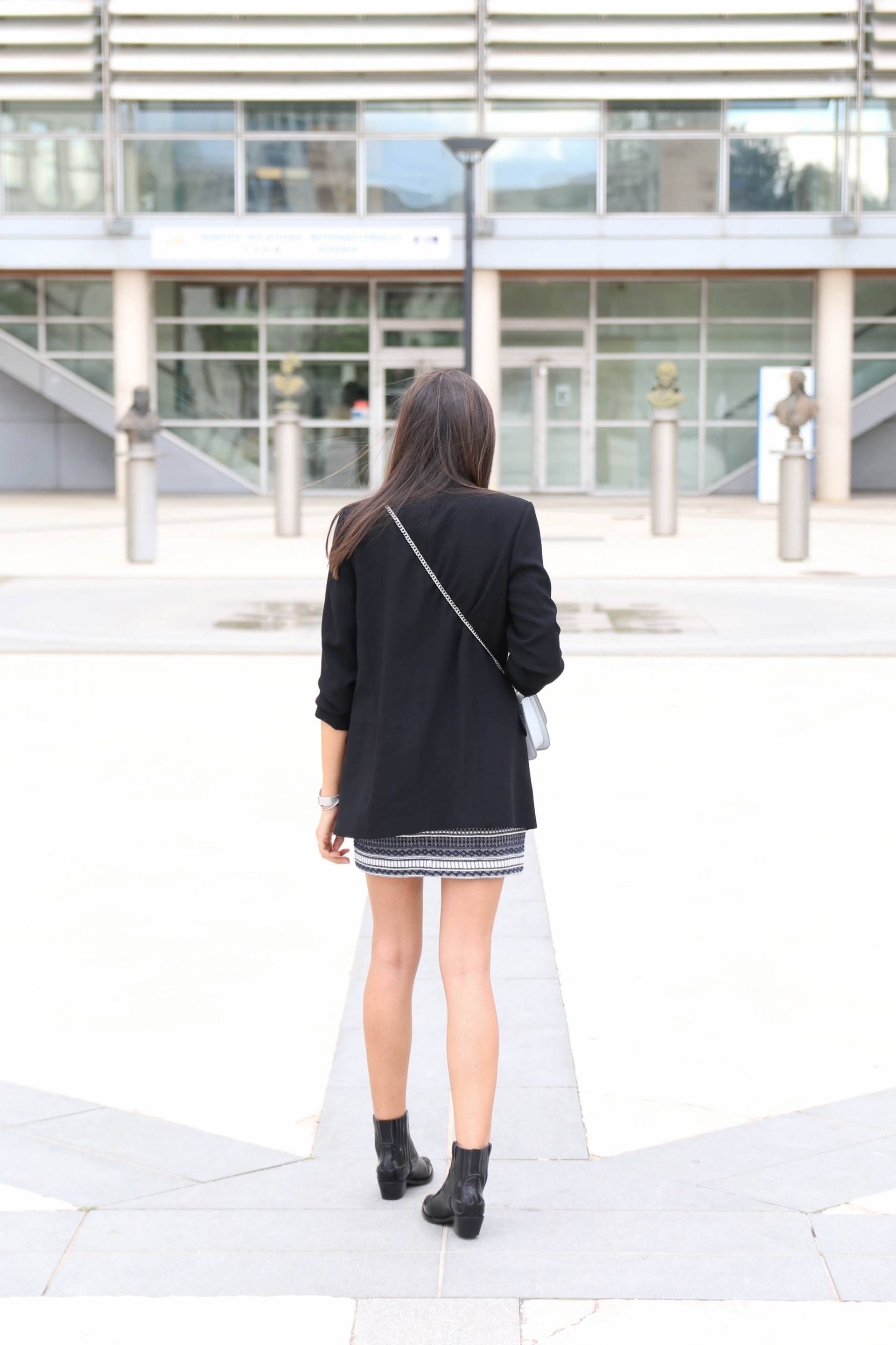 blog mode blazer noir crepe