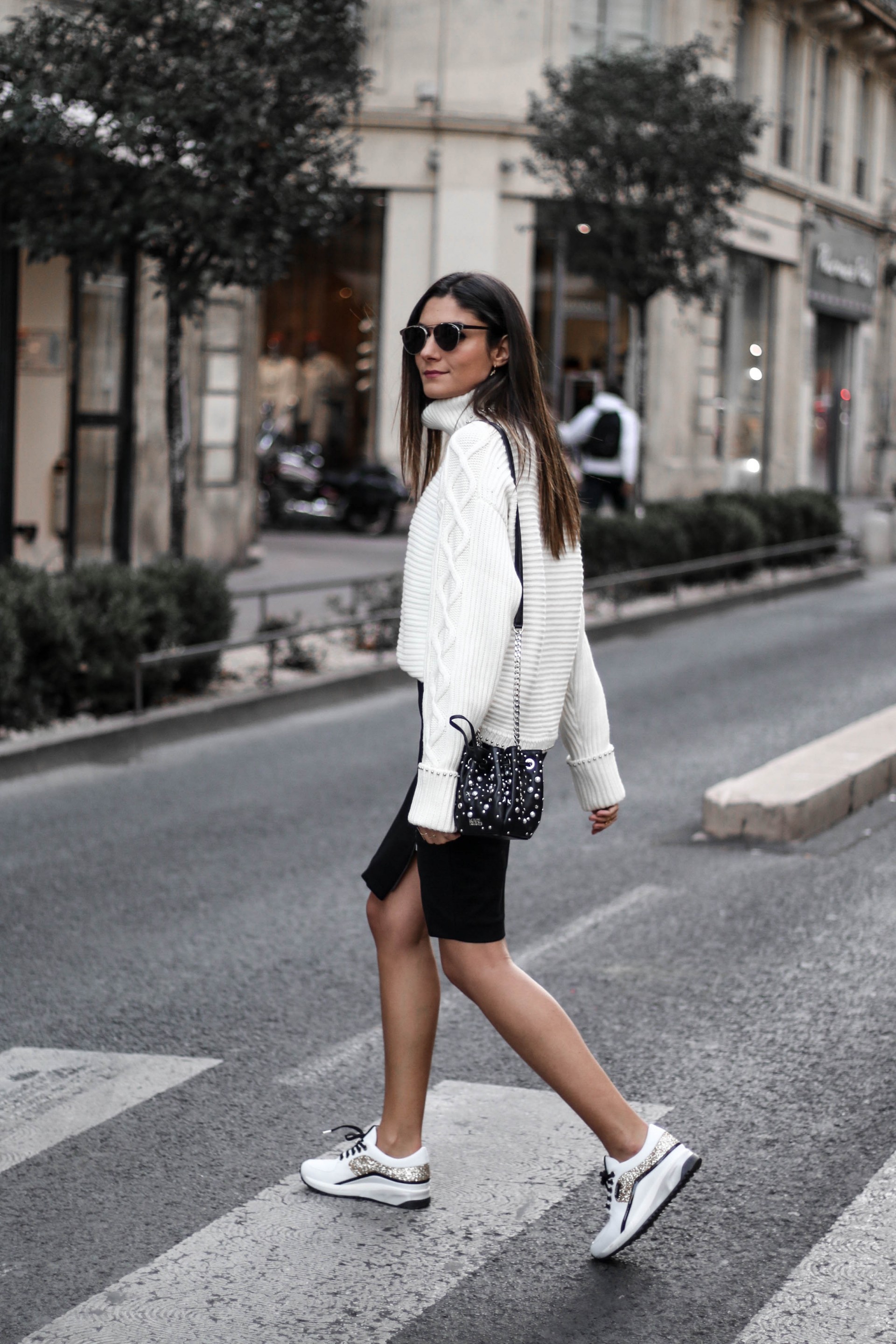 blog-mode-idee-look-pull-col-roule-blanc