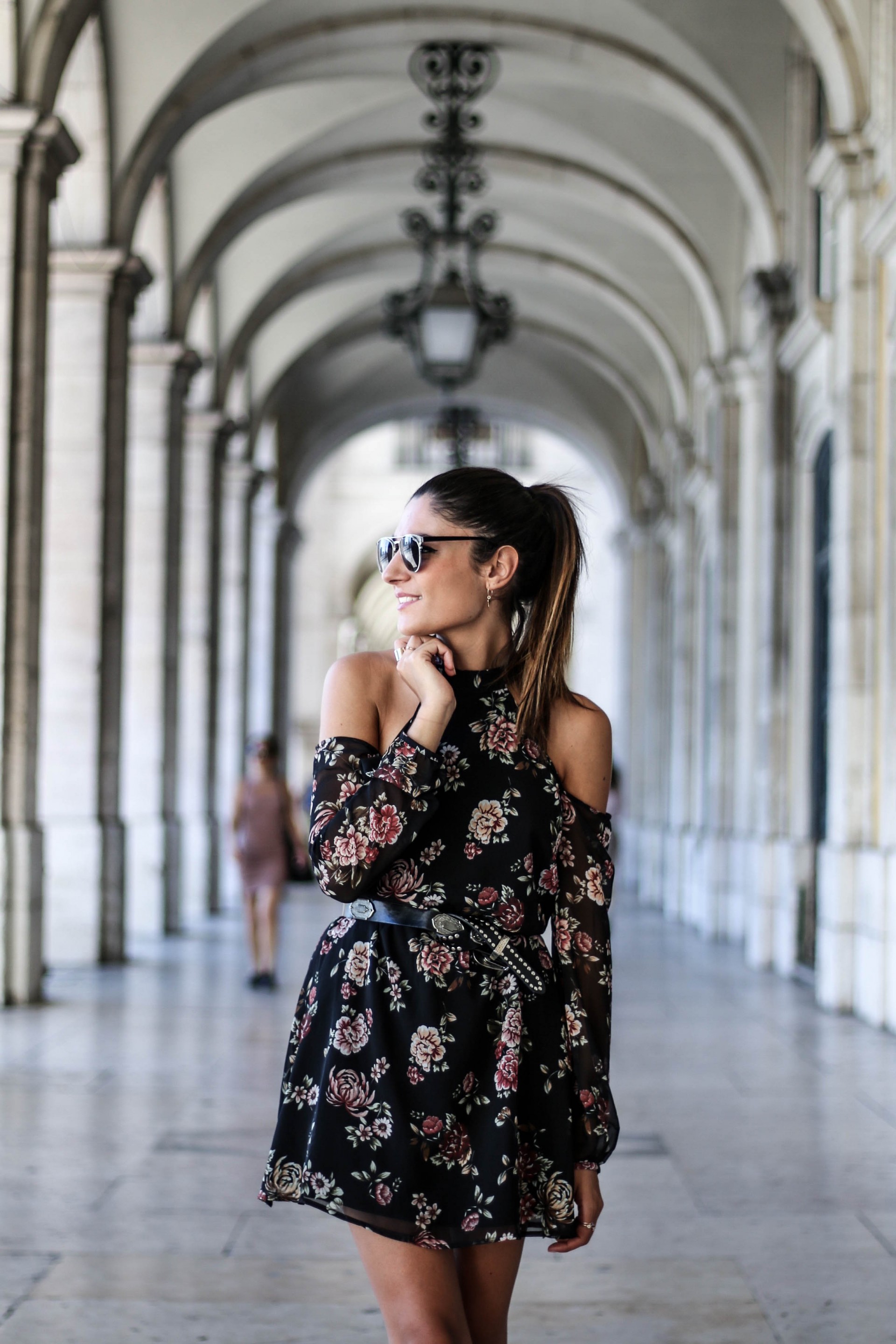 blog-mode-robe-noire-fleurie