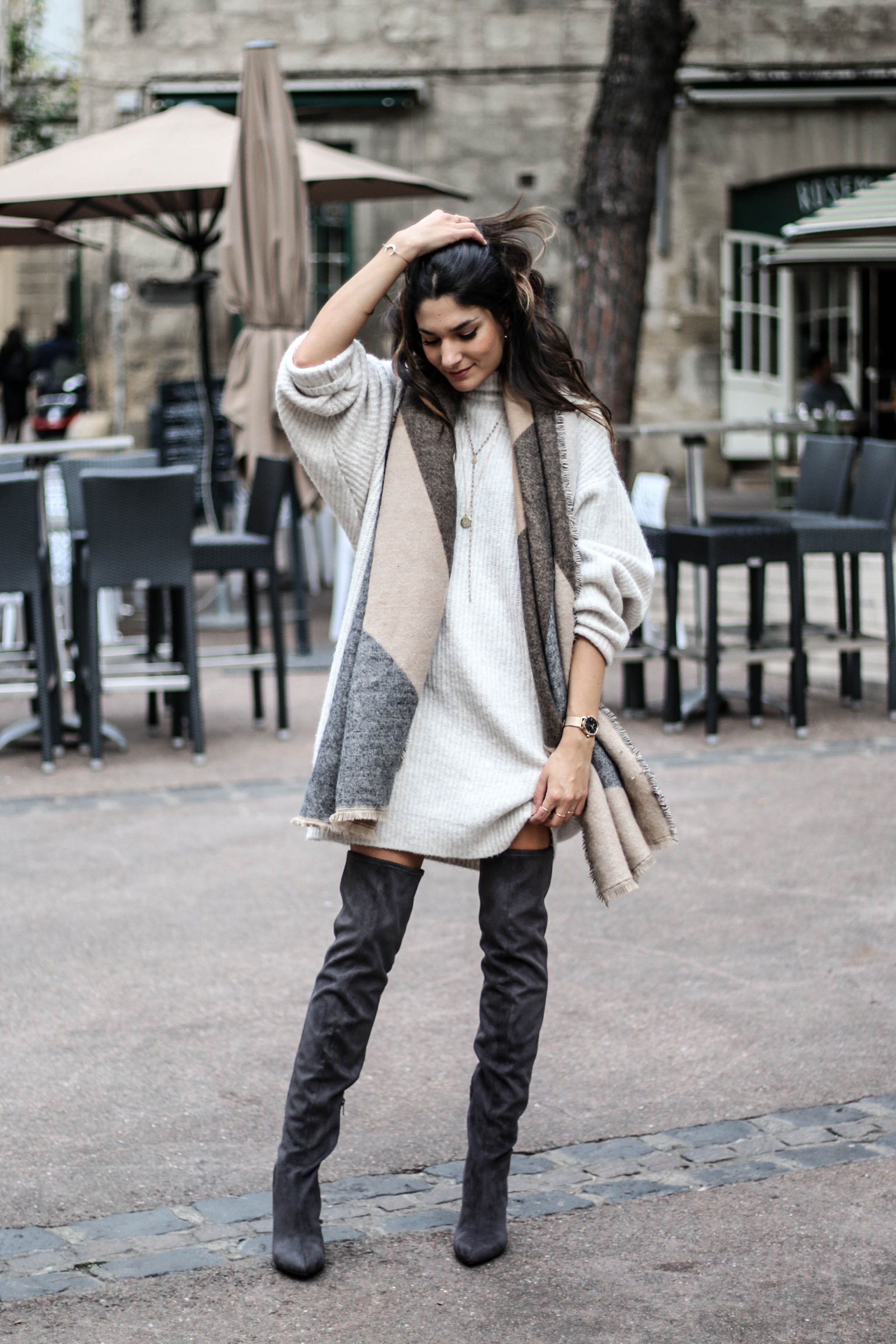 blog-mode-cuissardes-grises-robe-pull