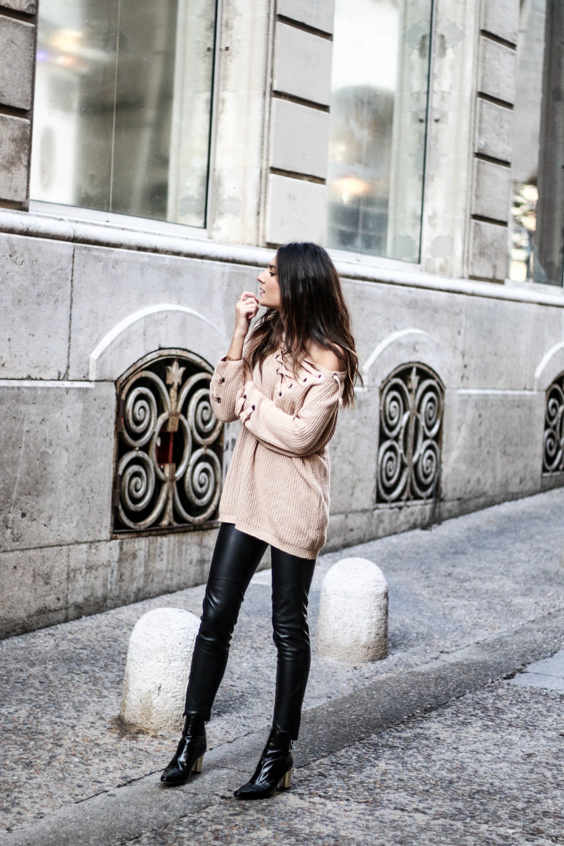 blog-mode-idee-de-tenue-pull-lacets