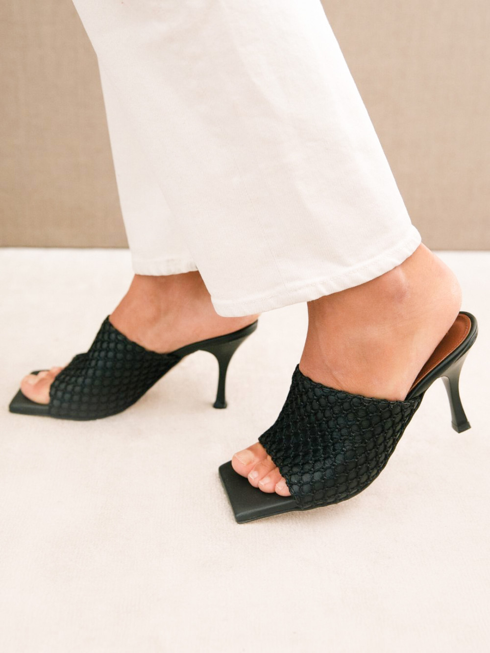 Blog Mode Chaussures Tendance Printemps été 2020 Mules Talon Sandales Bout Carré Sandales Brides 10