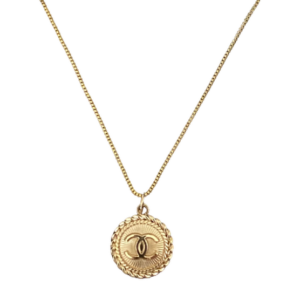 Medusa Label Vintage Logo Fashion Blog Mode Chanel Or Gold Necklace