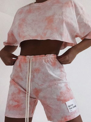 Sefina The Brand Fashion Blog Mode Tendance Trend Summer Ete 2020 Tie Dye Co Ord Set Shorts Pink Rose