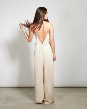 Jan N June Fashion Blog Mode Tendance Trend Summer Ete 2020 Jumpsuit Beige Satin Backless Dos Nu