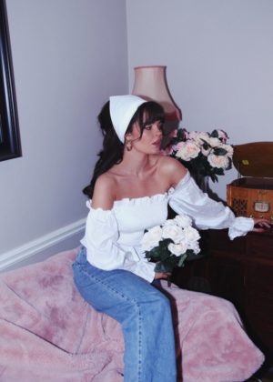 Olivia Rose The Label Fashion Blog Mode Tendance Trend Summer Ete 2020 White Puffy Top Blanc Bouffant
