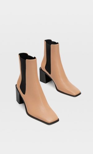 Junesixtyfive Fashion Blog Mode Tendance Automne Hiver 2020 Selection Stradivarius Bottines Bout Carre Beige