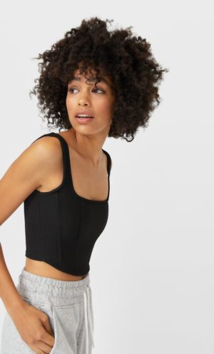 Junesixtyfive Fashion Blog Mode Tendance Automne Hiver 2020 Selection Stradivarius Debardeur Crop Top Bustier Noir